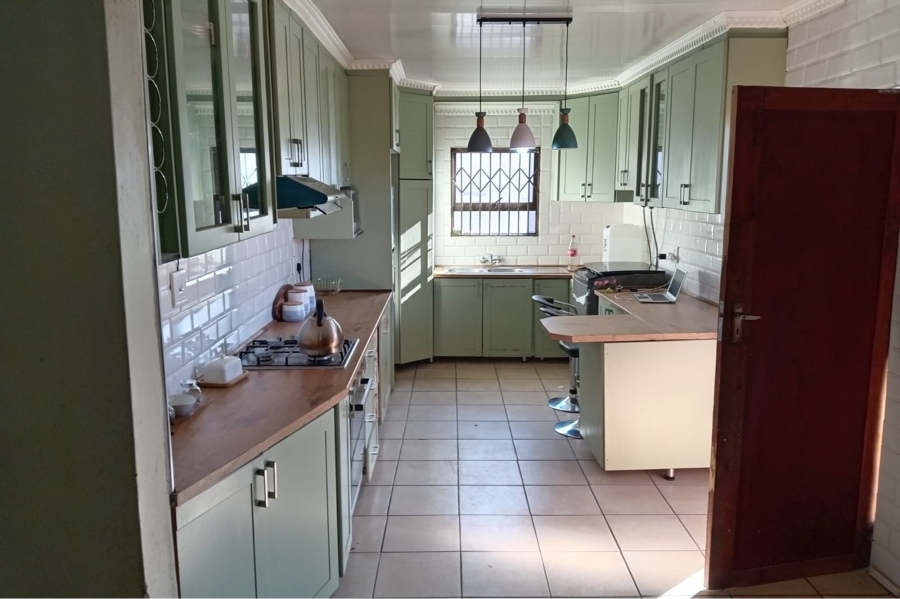 2 Bedroom Property for Sale in Kutlwanong Northern Cape